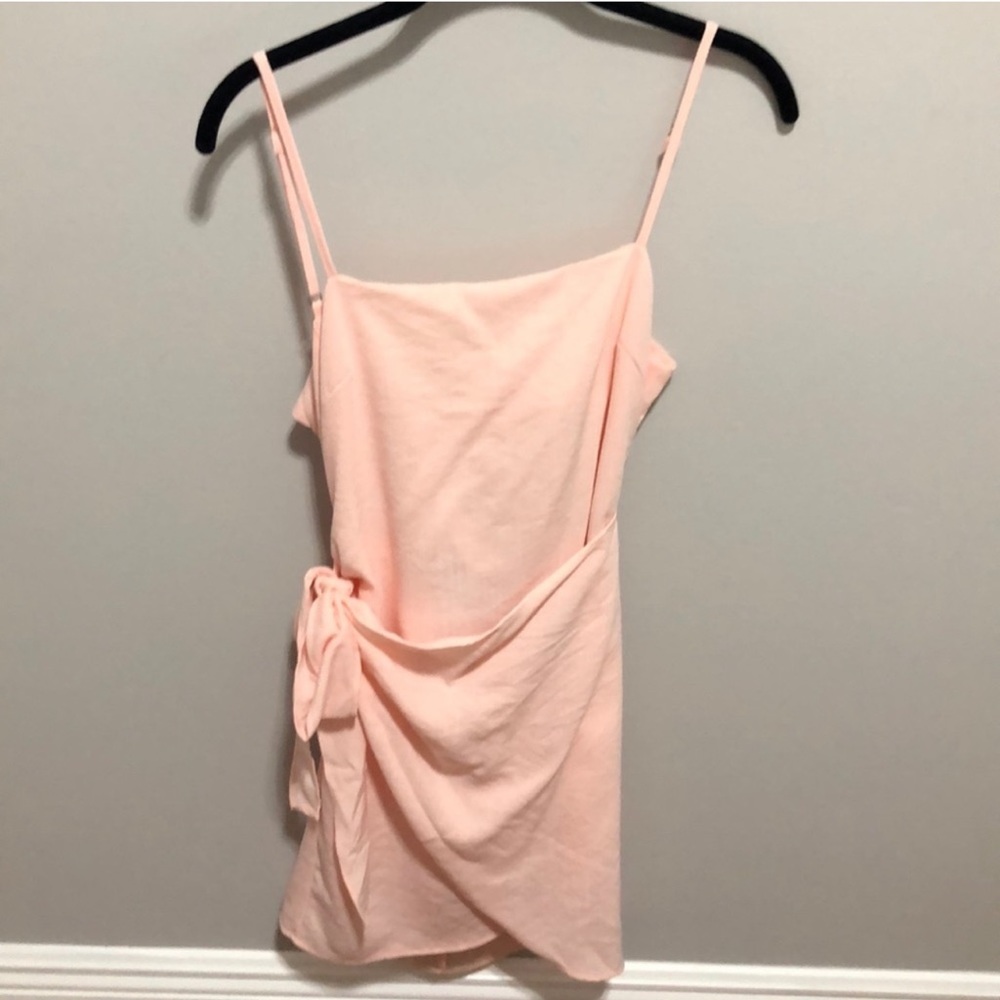 *NWT* White Fox Boutique Pink Wrap Mini Dress